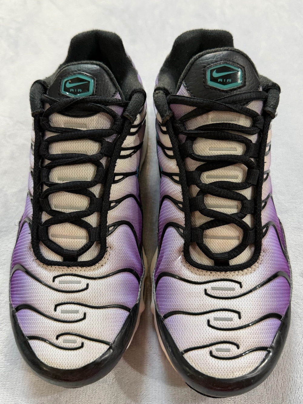 Nike Air Tuned Plus Gradient Purple/White Sneakers - Picture 2 of 11